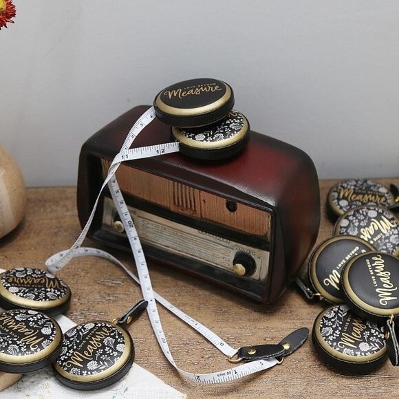 NEW Vintage Portable Retractable Mini Measure Tape 1.5M Long - Picture 6 of 9